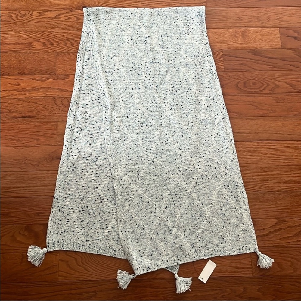 TALBOTS Blue Green Heather Speckle Knit Sweater Winter Scarf, Tassels, New NWT